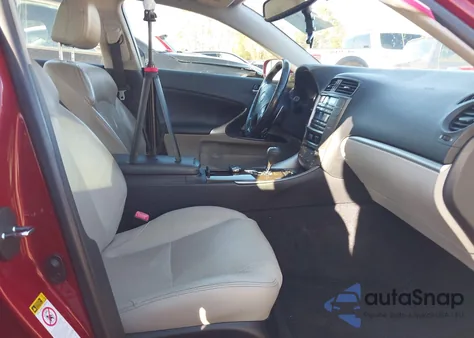 2012 Lexus Is 250 z USA, uszkodzony, nr VIN JTHCF5C20C5058041